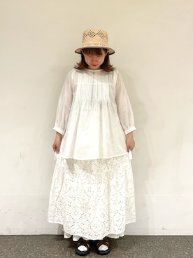 「Samansa Mos2（サマンサ モスモス）のインドコットン胸元レースブラウス（シャツ/ブラウス）」を使った、松さん（レディース・153cm）の春コーディネート