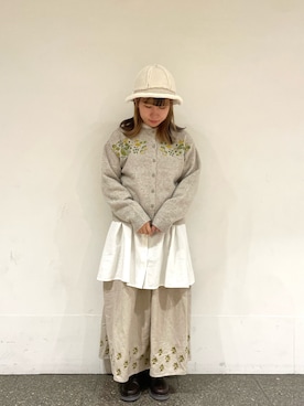 「刺繍」｜「アイテム（チュニック）」を使った、松さん（レディース・153cm）の秋コーディネート