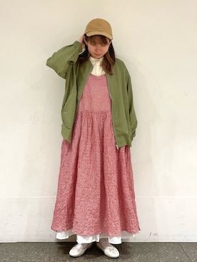 「サマンサモスモス」｜「アイテム（ブルゾン）」を使った、松さん（レディース・153cm）の春コーディネート