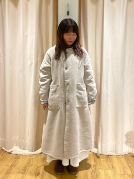 「白」｜「アイテム（その他アウター）」を使った、松さん（レディース・153cm）の冬コーディネート