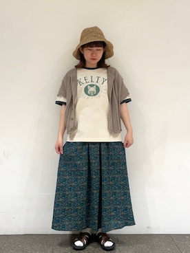 「Samansa Mos2（サマンサ モスモス）のレトロ壁紙風柄スカート（スカート）」を使った、松さん（レディース・153cm）の春コーディネート