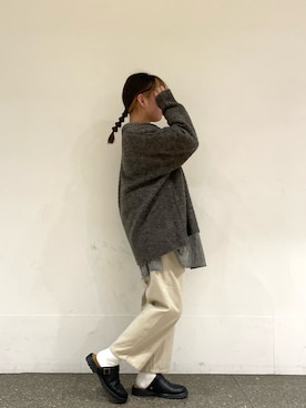 「ニットカーディガン」｜「アイテム（チュニック）」を使った、松さん（レディース・153cm）の秋コーディネート