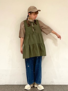 「アイテム（ドレスシューズ、ベージュ系）」を使った、松さん（レディース・153cm）の秋コーディネート