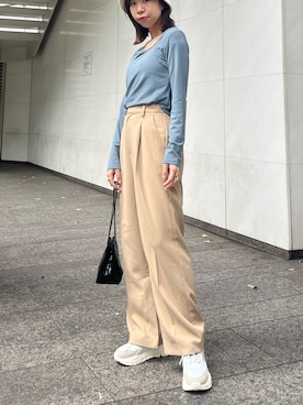 「FREE'S MART（フリーズマート）のアイテム（スラックス）」を使った、hirokaさん（レディース・156cm）の秋コーディネート
