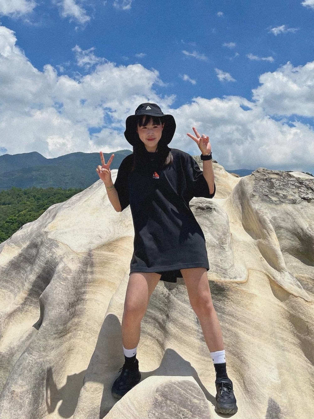 「NIKE ACGのアイテム（キャップ、ブラック系）」を使った、s0a5n1d4yさん（レディース・153cm）の夏コーディネートの1枚目の写真