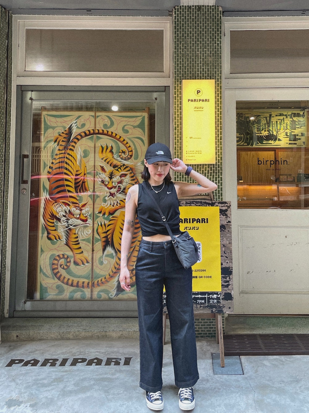 「MUJI Laboのアイテム（デニムパンツ、ブルー系）」を使った、s0a5n1d4yさん（レディース・153cm）の秋コーディネートの1枚目の写真