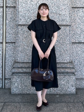 「アイテム（チャーム、ブラウン系）」を使った、Sayaさん（レディース・163cm）の夏コーディネート