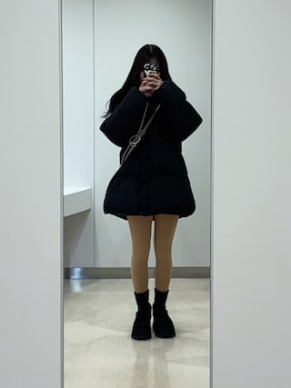 【美品】UGG クラッシックディッパー厚底ブーツ　ブラック　23センチ UGG（アグ）の「UGG:CLASSIC MINI DIPPER（ブーツ）」 - WEAR