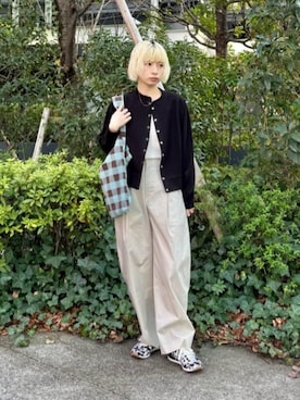 「beej（ビージ）のアイテム（バッグ）」を使った、KANOさん（レディース・161cm）の春コーディネート