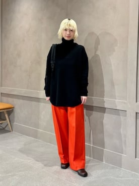 「MARW UNITED ARROWS(マルゥ ユナイテッドアローズ)の<MARW UNITED ARROWS>ギャバ インタック パンツ(スラックス、オレンジ系)」を使った、KANOさん(レディース・161cm)の秋コーディネート