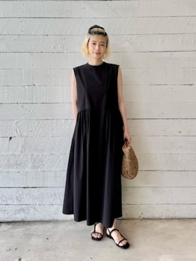 「BEAUTY&YOUTH UNITED ARROWS(ビューティーアンドユースユナイテッドアローズ)のペーパー スクエア レザーハンドル ショルダーバッグ 2WAY(かごバッグ、ブラウン系)」を使った、KANOさん(レディース・161cm)の夏コーディネート