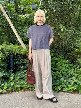 「BEAUTY&YOUTH UNITED ARROWS(ビューティーアンドユースユナイテッドアローズ)のナイロンコットン ワイドタックパンツ ウォッシャブル(その他パンツ、ベージュ系)」を使った、KANOさん(レディース・161cm)の夏コーディネート