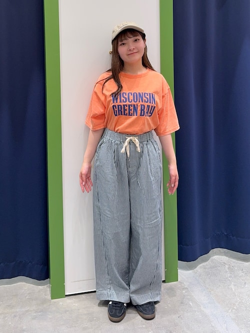 【UNISEX】アシッドウォッシュ加工ロゴTEE