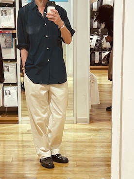 「アイテム（チノパンツ）」を使った、レオンさん（メンズ・175cm）の秋コーディネート