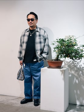 「アイテム（ポーチ）」を使った、Ronさん（メンズ・170cm）の秋コーディネート