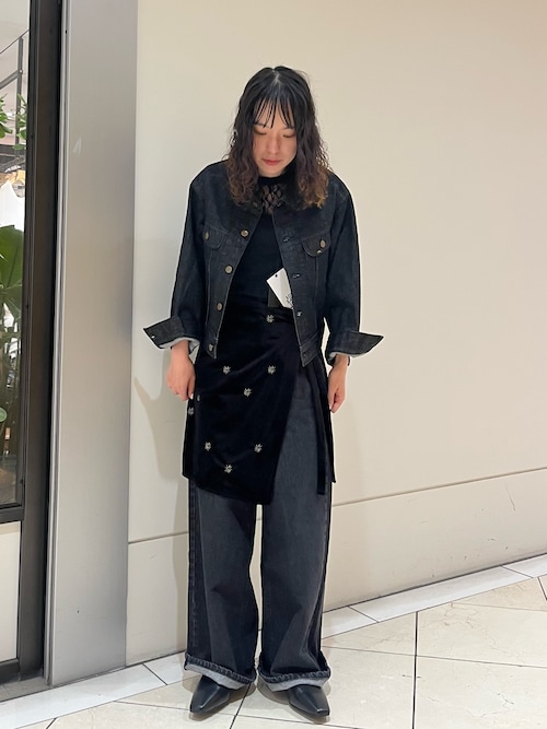 【超入手困難】アルベロベロ　刺繍スカート（未使用） antiqua 刺繍ベロアスカート スカート ボトムス ロング 送料無料