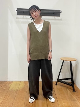 「アイテム（タンクトップ）」を使った、夢実さん（レディース・158cm・10代）の秋コーディネート