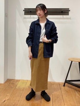 「アイテム（カバーオール）」を使った、夢実さん（レディース・158cm）の秋コーディネート