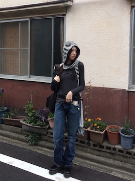 「アイテム（マフラー）」を使った、彩心 Sanaさん（レディース・168cm・10代）の秋コーディネート