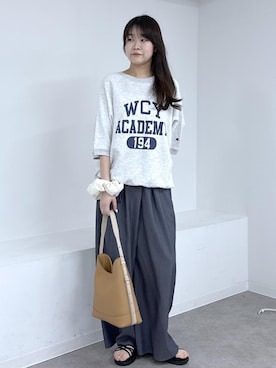 「Champion（チャンピオン）のアイテム」を使った、Reiさん（レディース・158cm）の秋コーディネート