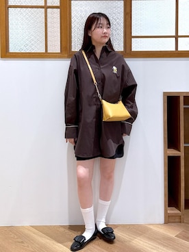 「アイテム（レインシューズ）」を使った、Reiさん（レディース・158cm）の秋コーディネート