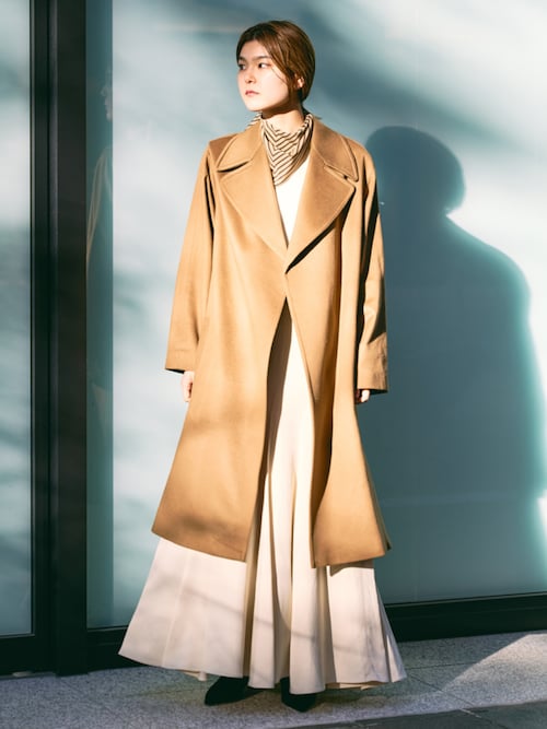 セール】グロッシーサテン シームフレアワンピース（ワンピース）｜DES