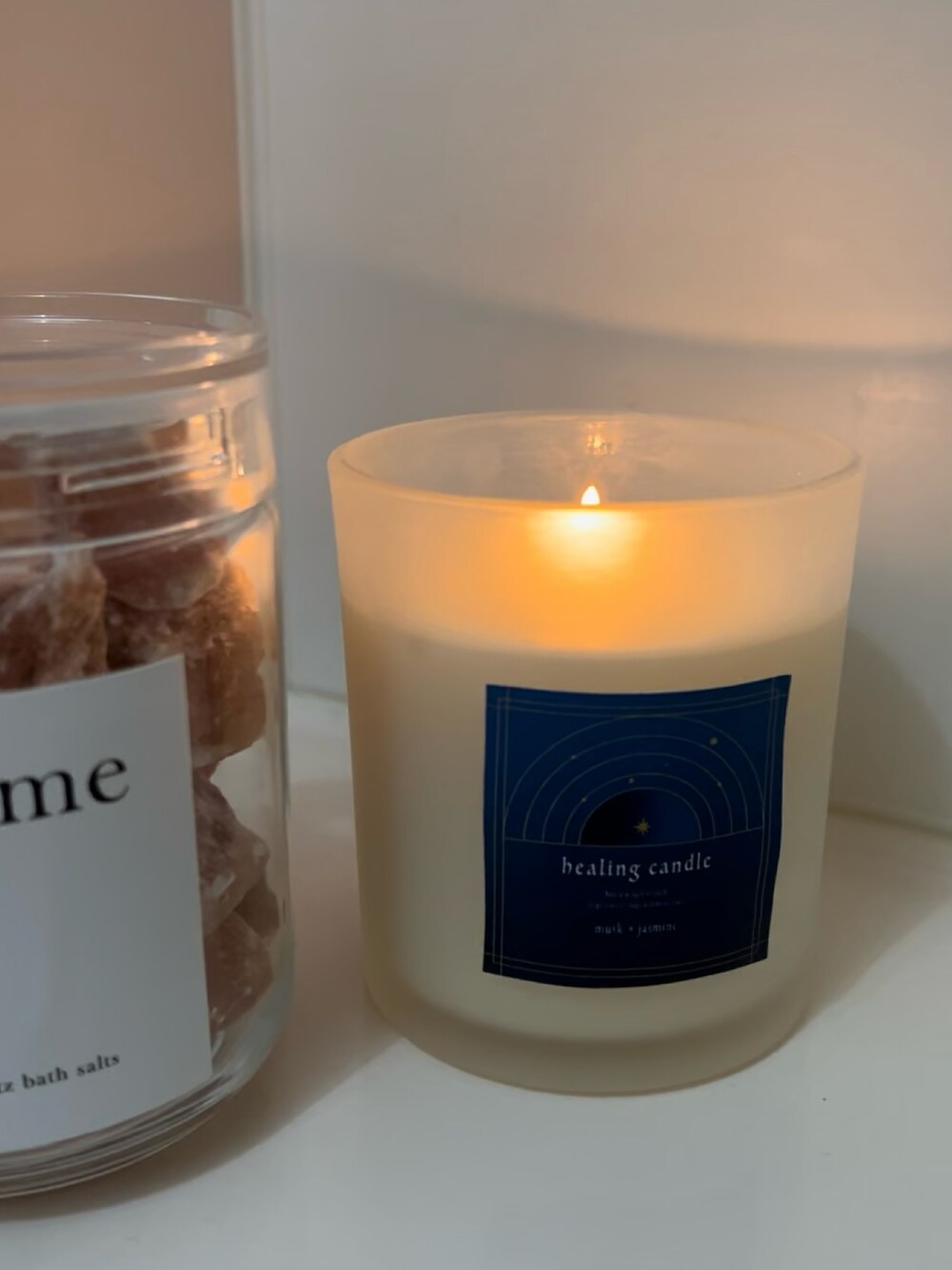 「インテリア、インテリア雑貨、キャンドル、バスソルト、入浴剤、BIRTHDAY BAR」｜「BIRTHDAY BARの【SAHIR サヒール】healing candle（キャンドル、その他）」を使った、ちゃみまる🐶さん（レディース・146cm）の夏コーディネートの1枚目の写真