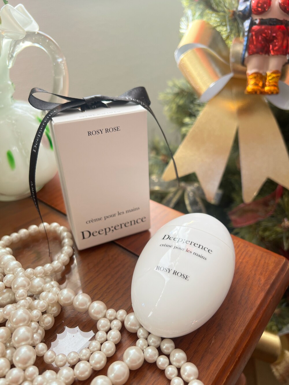「ハンドクリーム、韓国ブランド、韓国、バッグの中身、ギフト、プレゼント、BIRTHDAY BAR」｜「BIRTHDAY BARの【Deeperence】Parfume de Hand Cream（ハンドケア/ハンドクリーム、ホワイト系）」を使った、ちゃみまる🐶さん（レディース・146cm）の秋コーディネートの1枚目の写真