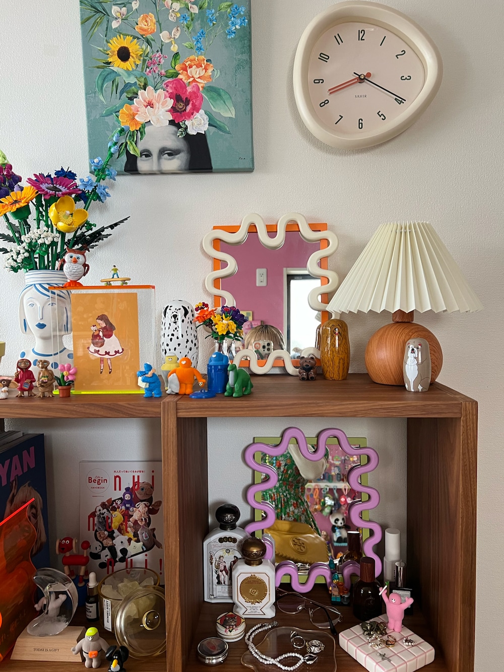 「インテリア、インテリア雑貨、時計、ミラー、カラフル、SAHIR、BIRTHDAY BAR」｜「BIRTHDAY BARの【SAHIR サヒール】Silent Sweep Wall Clocks（掛け時計、ホワイト系）」を使った、ちゃみまる🐶さん（レディース・146cm）の春コーディネートの1枚目の写真