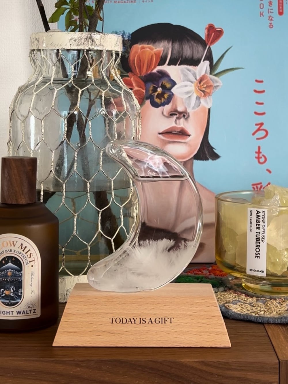 「インテリア、インテリア雑貨、月、ストームグラス、ピローミスト、ディフューザー、BIRTHDAY BAR」｜「BIRTHDAY BARのSTORM GLASS CLOUD ストームグラスクラウド ムーン 雲 月（インテリア雑貨、その他）」を使った、ちゃみまる🐶さん（レディース・146cm）の夏コーディネートの1枚目の写真