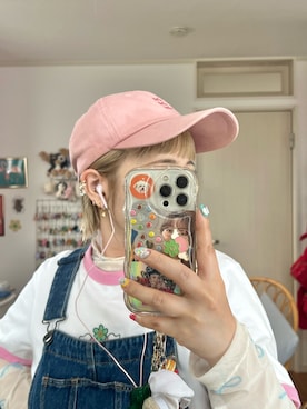 「BIRTHDAY BAR（バースデイバー）のALMOST BLUE　SNOW EARPHONES　MILKYWAY イヤホン（ヘッドフォン/イヤホン、ピンク系）」を使った、ちゃみまる🐶さん（レディース・146cm）の春コーディネート