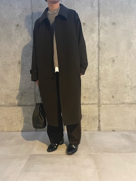 「EMMA CLOTHES（エマクローズ）のアイテム（ステンカラーコート）」を使った、arinko1106さん（メンズ・171cm）の冬コーディネート