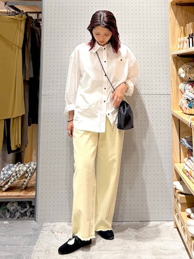 「GEORGE'S（ジョージズ）のアイテム（パンツ）」を使った、hm2931さん（レディース・159cm）の春コーディネート