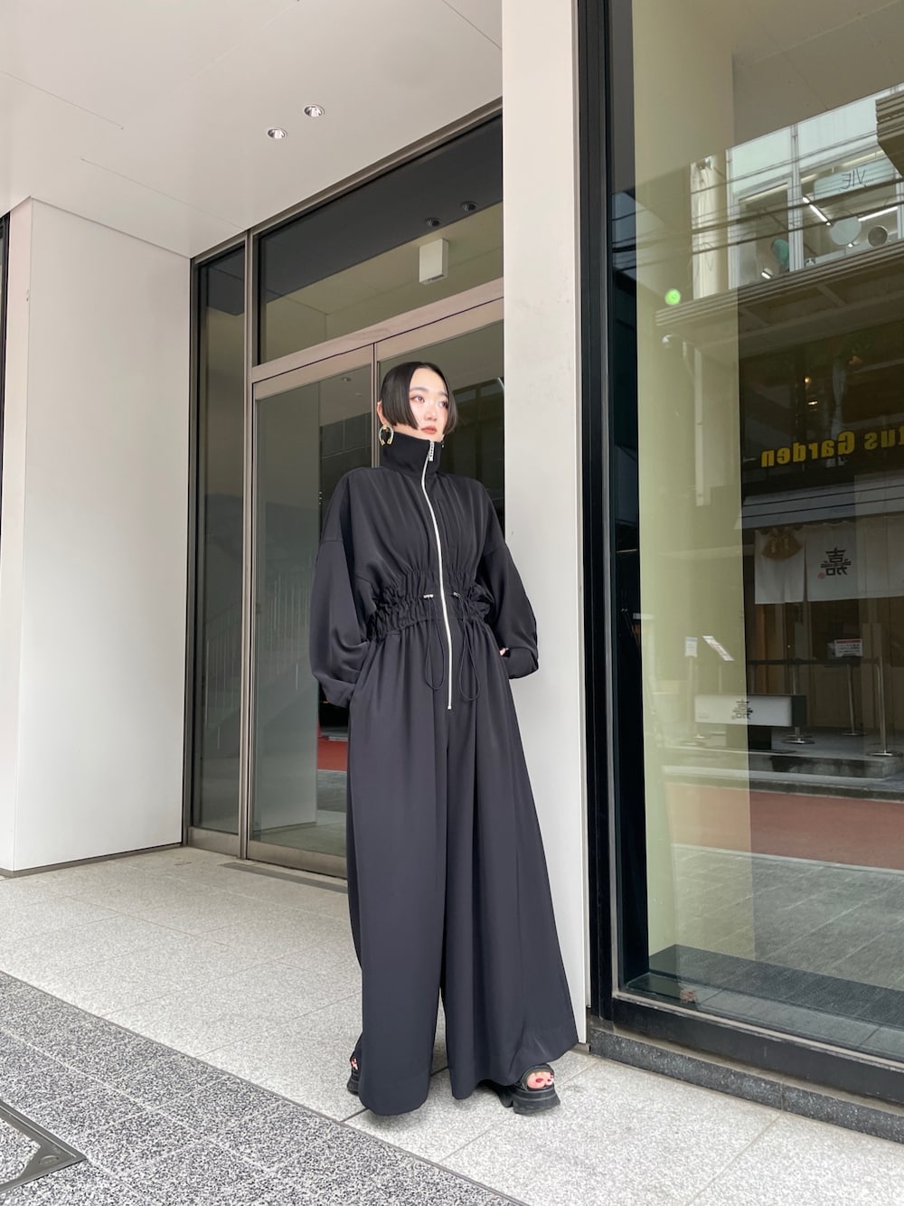 WAVE SHIRRING JUMP SUIT / ウェーブシャーリングジャンプスーツを使っ