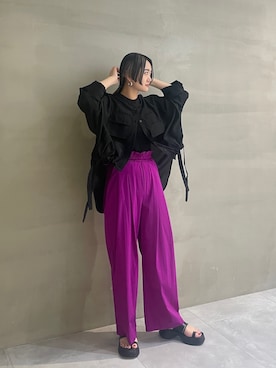 「パープル×黒」｜「アイテム（シャツ/ブラウス）」を使った、KANAEさん（レディース・162cm）の夏コーディネート