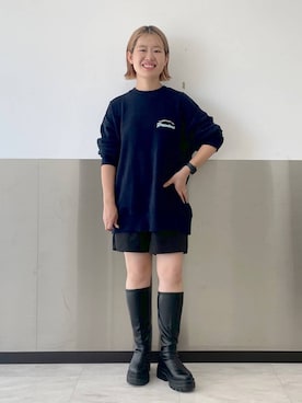 「アイテム（スウェット）」を使った、かとゆかさん（レディース・157cm・20代）の秋コーディネート
