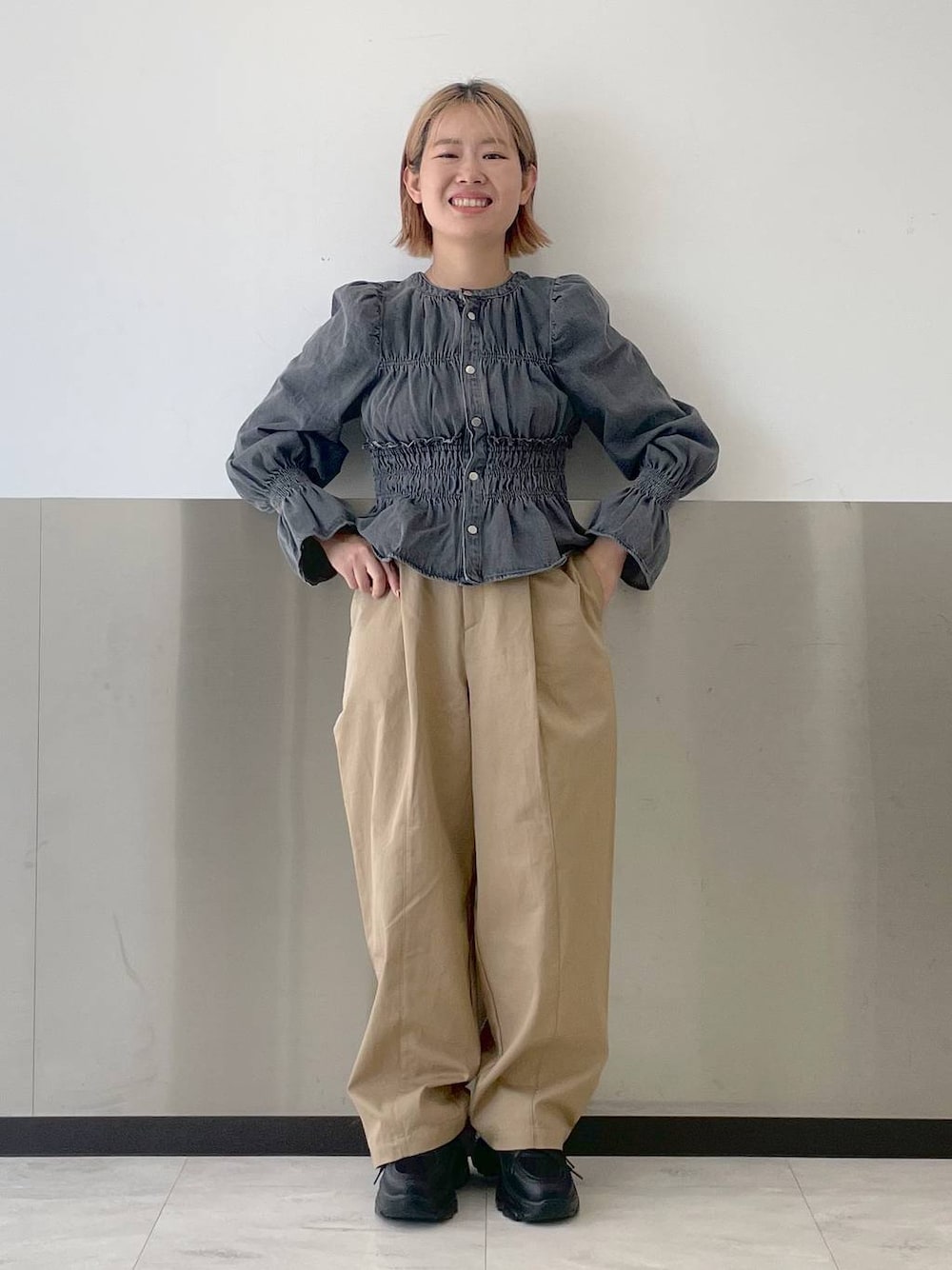 ツイルカーブパンツ 139157を使った人気ファッション