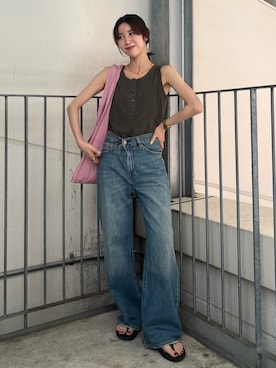 「Levi's（リーバイス）のアイテム（パンツ）」を使った、加藤早織さん（レディース・163cm）の夏コーディネート