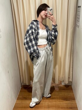 「Ungrid（アングリッド）のチェックルーズシャツ（シャツ/ブラウス）」を使った、加藤早織さん（レディース・163cm）の秋コーディネート