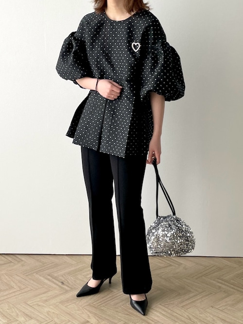 日本製ブローチ付きプルオーバー