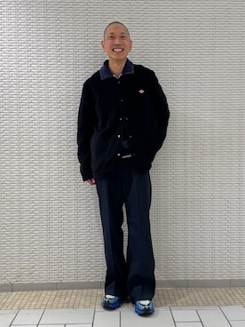 「URBAN RESEARCH」｜「アイテム（ノーカラージャケット）」を使った、江口尊将さん（メンズ・174cm）の冬コーディネート