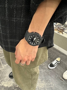 「アイテム（アナログ腕時計）」を使った、江口尊将さん（メンズ・174cm）の秋コーディネート