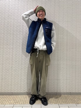 「アイテム（ベスト）」を使った、江口尊将さん（メンズ・174cm・20代）の秋コーディネート