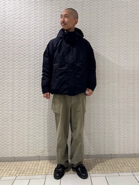 「アイテム（その他アウター）」を使った、江口尊将さん（メンズ・174cm・20代）の秋コーディネート