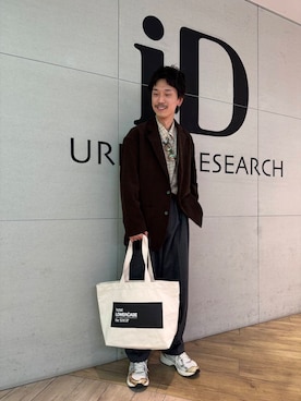 「アイテム（セットアップ、ブラウン系）」を使った、江口尊将さん（メンズ・174cm）の秋コーディネート