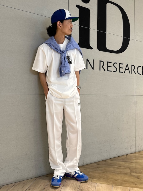 大人気 adidas SL 72 RS ユニセックス コーデのアクセントに 次なるトレンドスニーカーは「アディダス」の“SL 72”！ おしゃれ