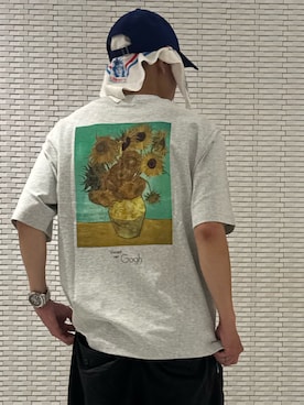 「URBAN RESEARCH DOORS（アーバンリサーチドアーズ）のFORK&SPOON　Gogh art t-shirts（Tシャツ/カットソー、グレー系）」を使った、江口尊将さん（メンズ・174cm）の夏コーディネート