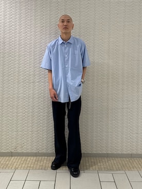 「URBAN RESEARCH DOORS（アーバンリサーチドアーズ）のFORK&SPOON　クリンクルショートスリーブシャツ（シャツ/ブラウス、ブルー系）」を使った、江口尊将さん（メンズ・174cm）の春コーディネート
