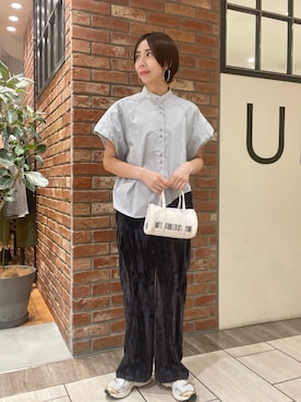 「ASICS（アシックス）のASICS　GEL-KAYANO 14（スニーカー）」を使った、ひとみさん（レディース・164cm）の秋コーディネート