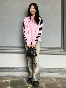 「アディダスオリジナルス」｜「アイテム（ボディバッグ/ウエストポーチ）」を使った、TAさん（レディース・162cm）の秋コーディネート